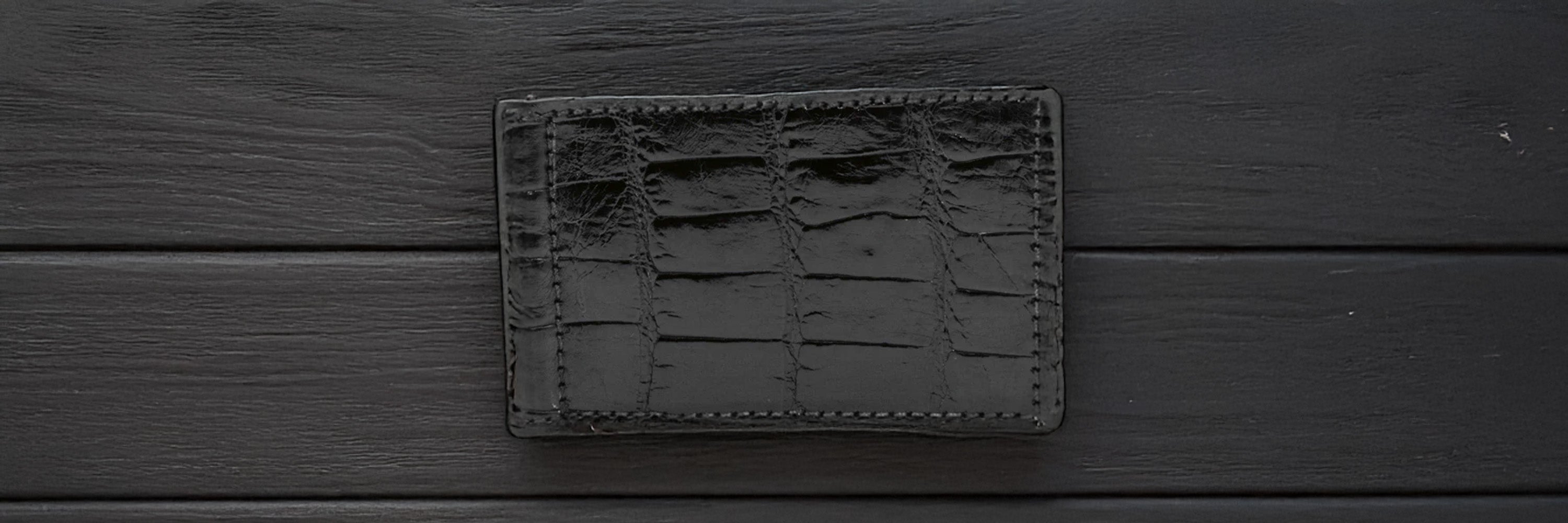 Sale Wallets & Accessories