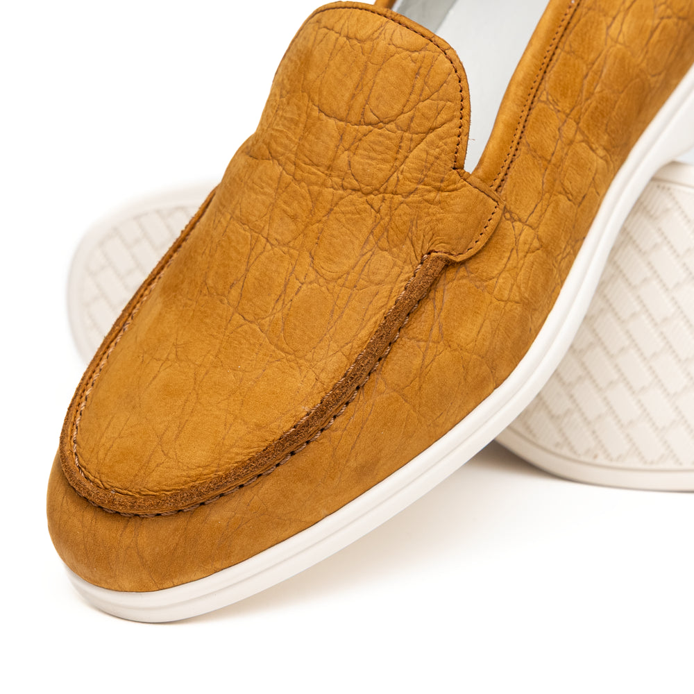 LIVORNO Stampata Crocodile Nubuk Loafer, Cognac