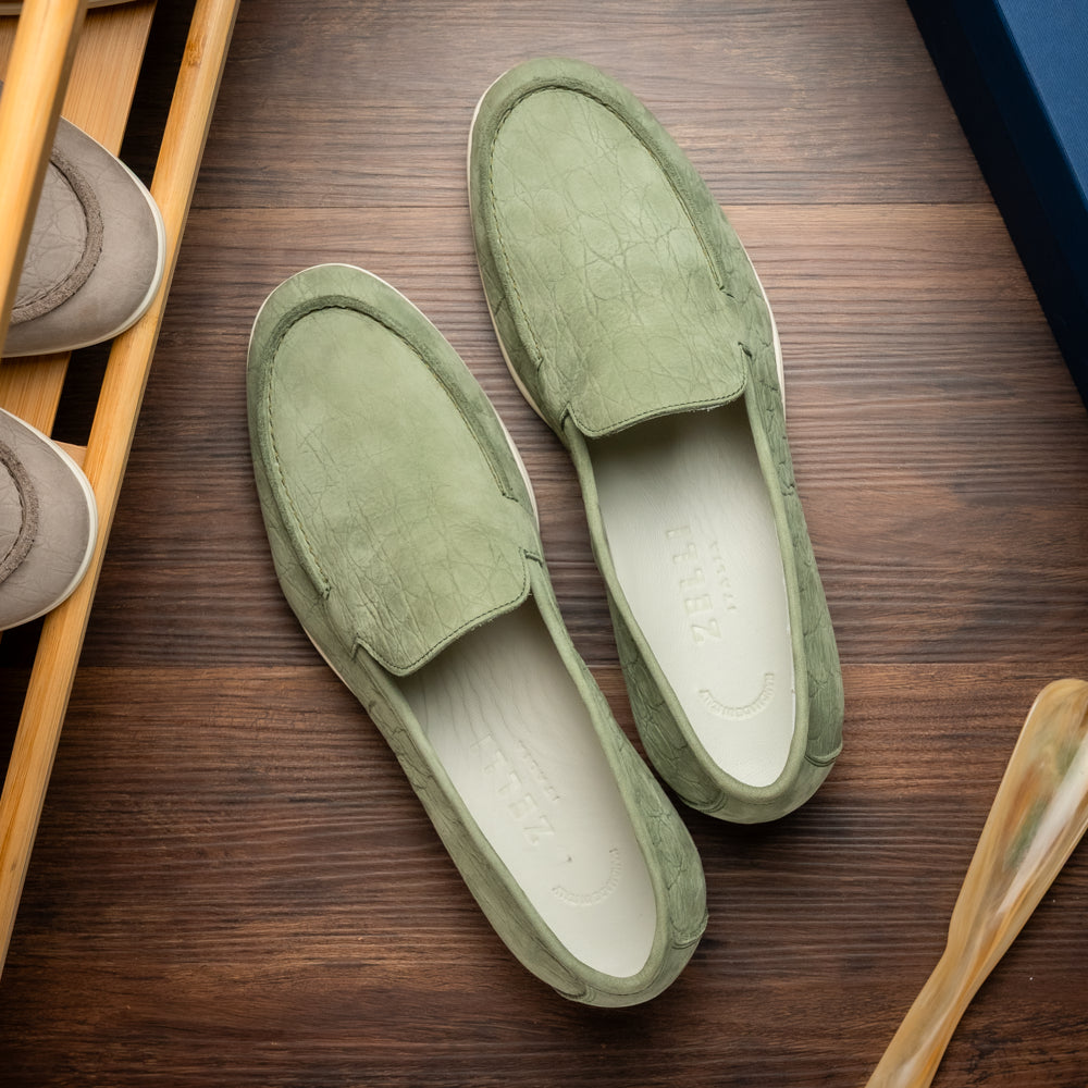 LIVORNO Stampata Crocodile Nubuk Loafer, Celery