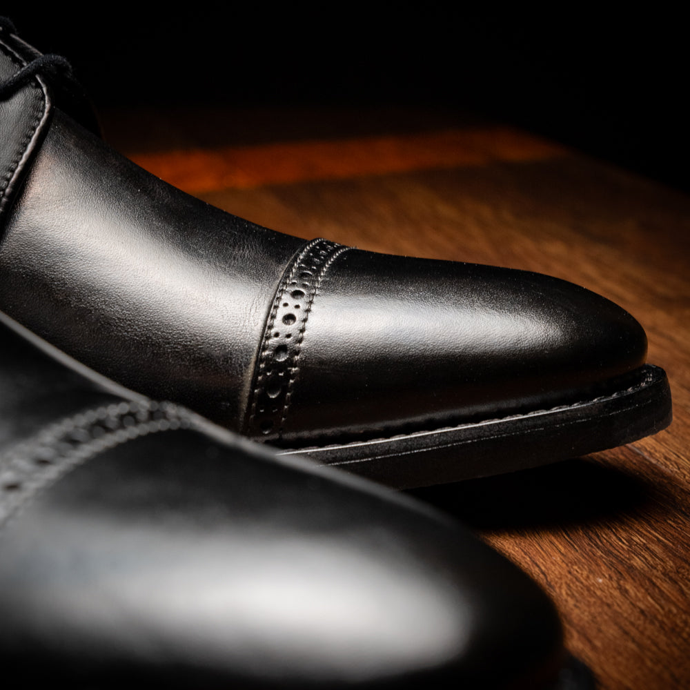 25-548-BLK GIOVANNI Italian Calfskin Lace Up Black