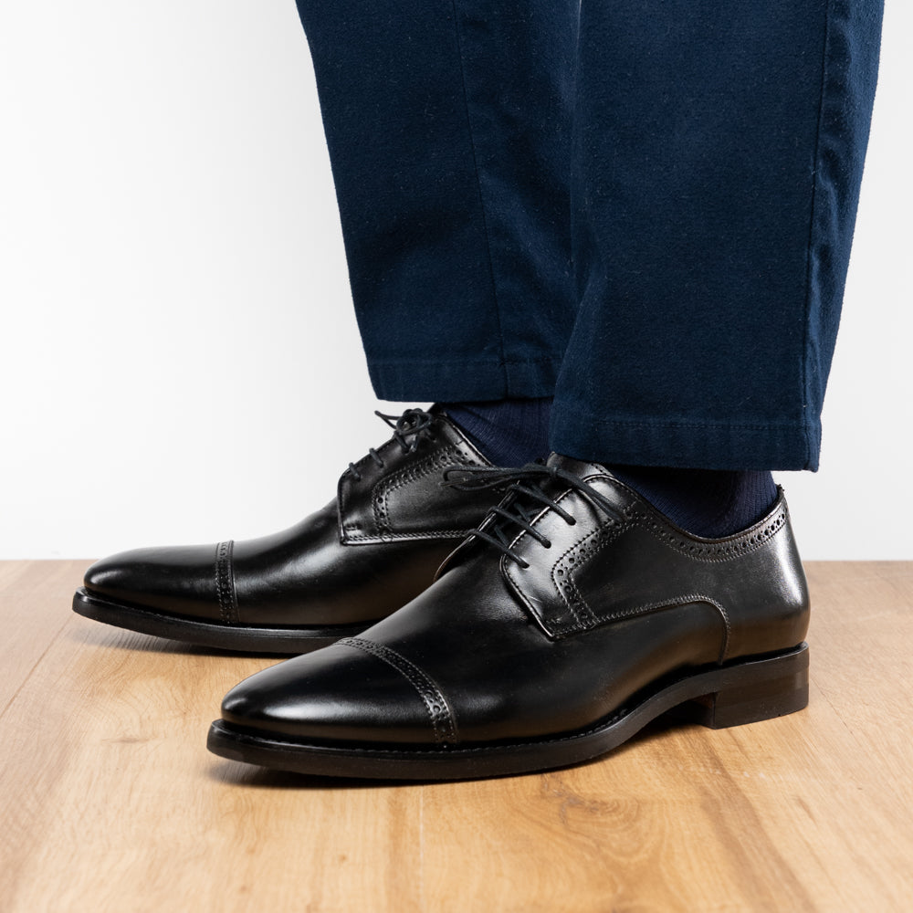 25-548-BLK GIOVANNI Italian Calfskin Lace Up Black