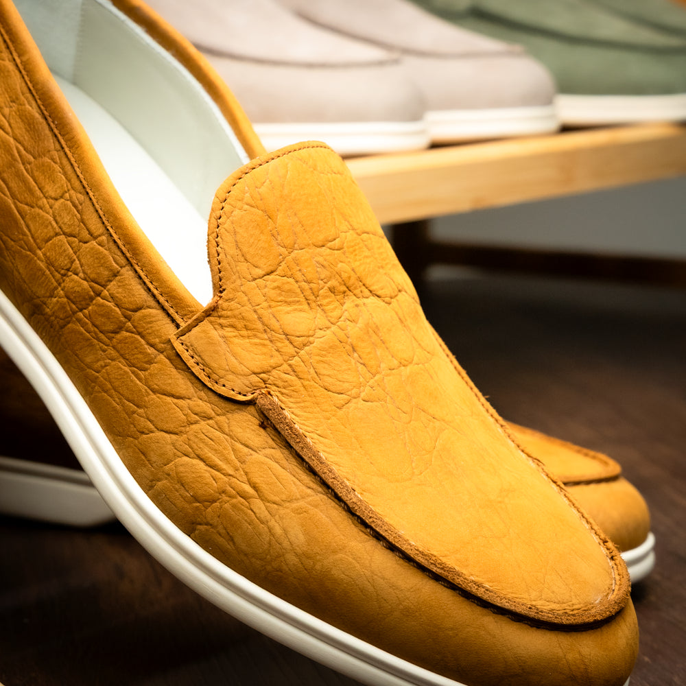 LIVORNO Stampata Crocodile Nubuk Loafer, Cognac