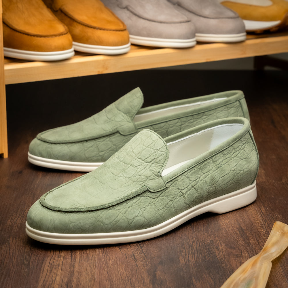 LIVORNO Stampata Crocodile Nubuk Loafer, Celery