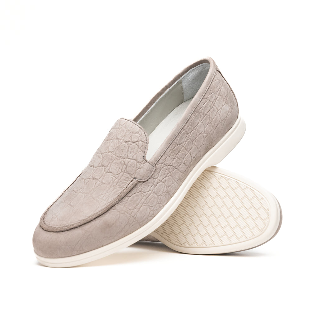 LIVORNO Stampata Crocodile Nubuk Loafer, Bone