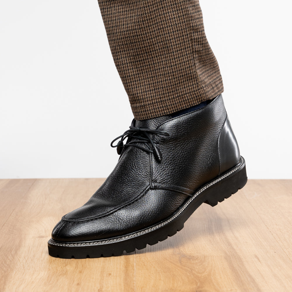 48-595-BLK CAMPO HIGH Deerskin Chukka Boot, Black