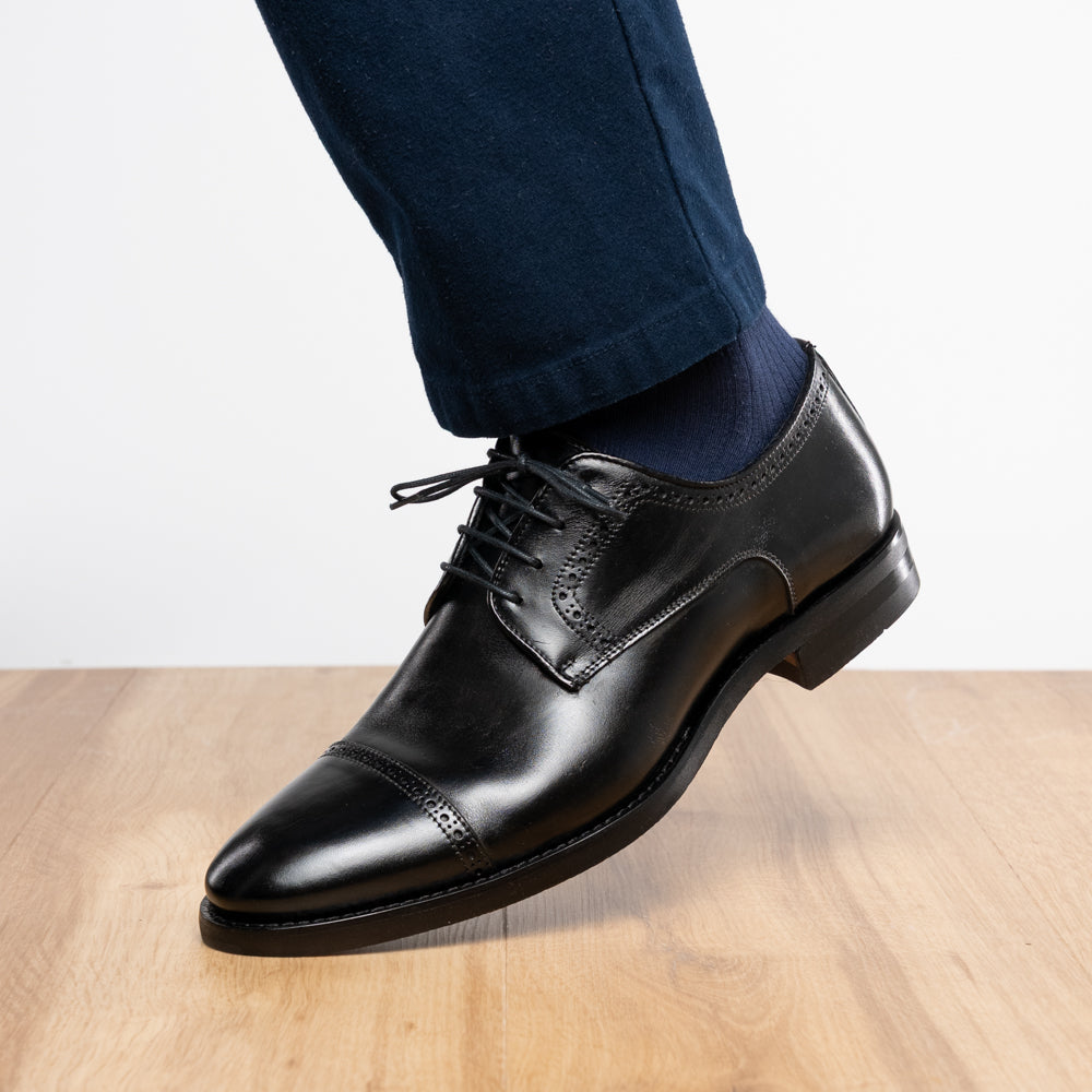 25-548-BLK GIOVANNI Italian Calfskin Lace Up Black