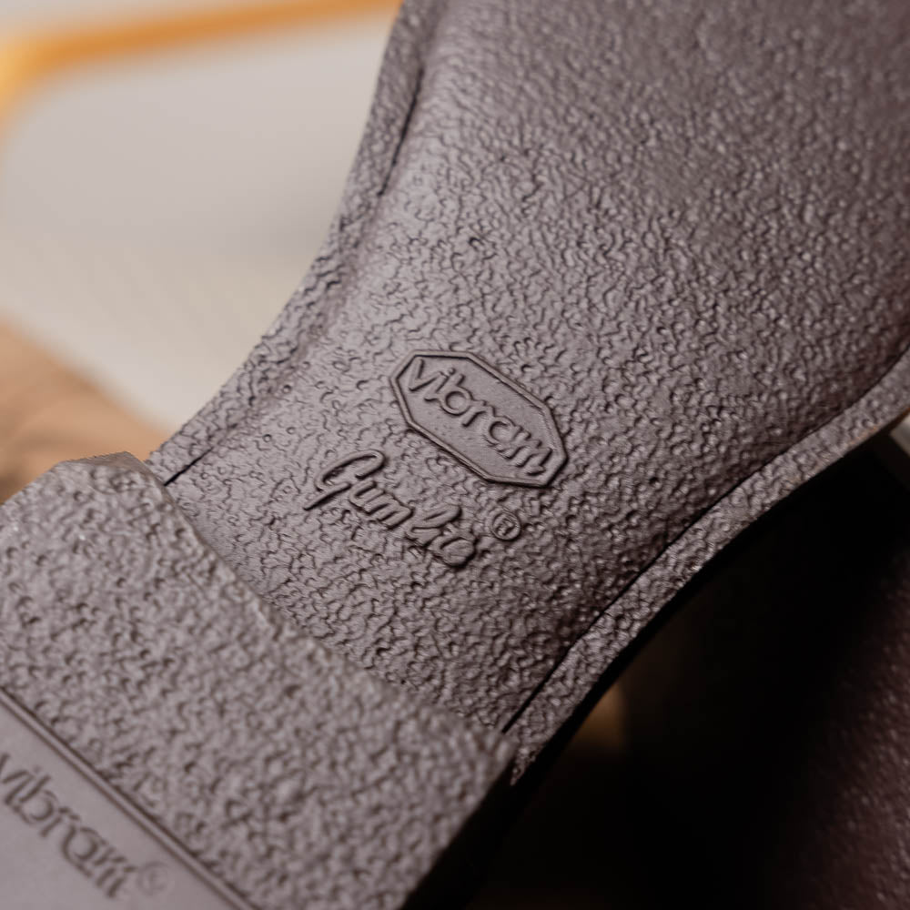 25-548-GRY GIOVANNI Italian Calfskin Lace Up Black