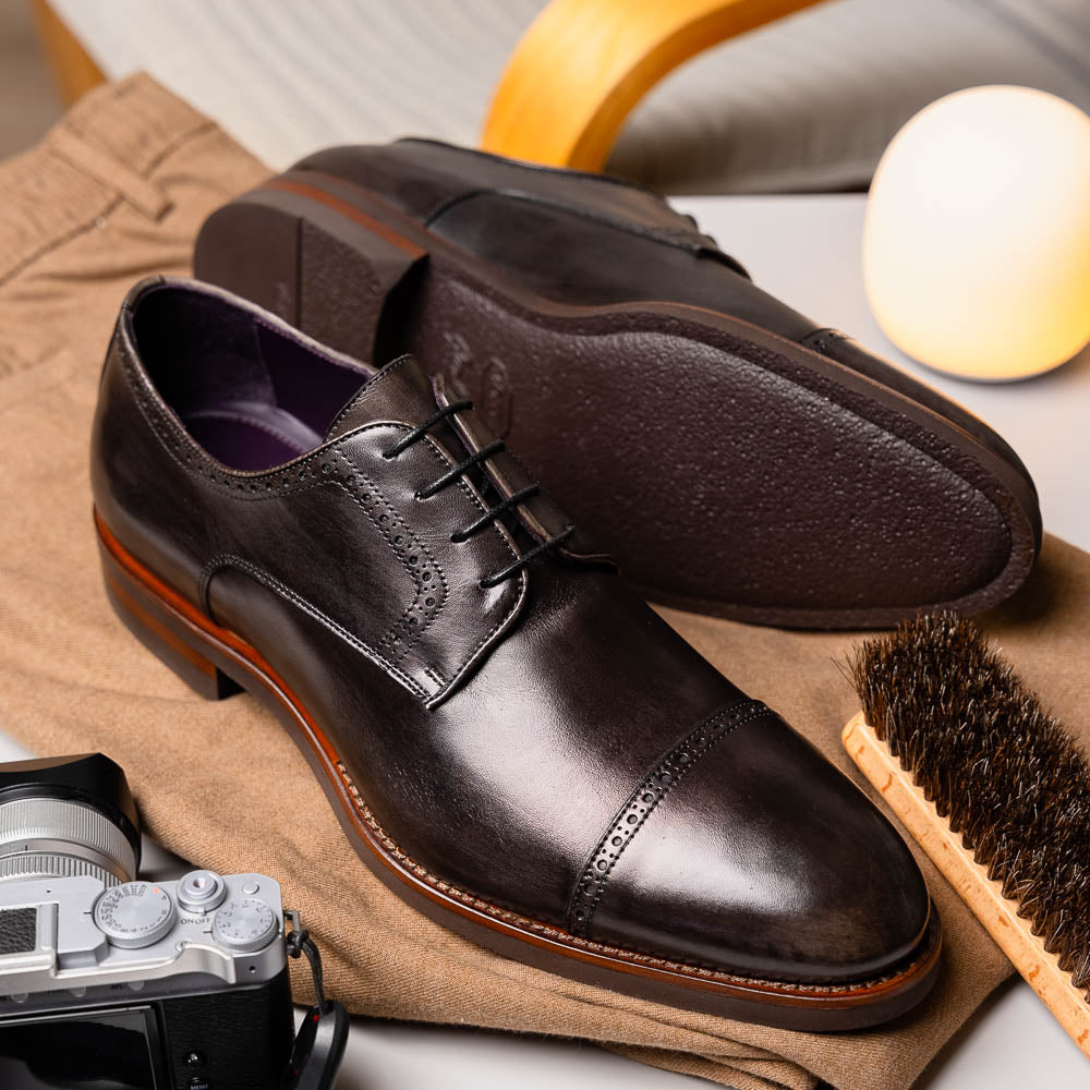 25-548-GRY GIOVANNI Italian Calfskin Lace Up Black