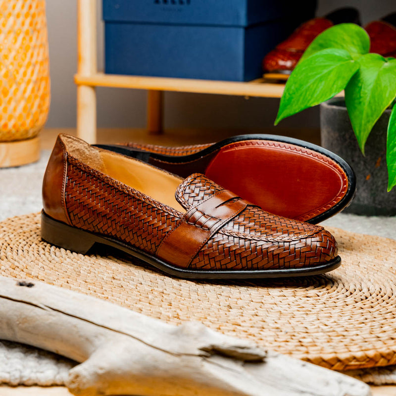 15-585-CGN NICOLA Italian Calfskin Basketweave, Cognac