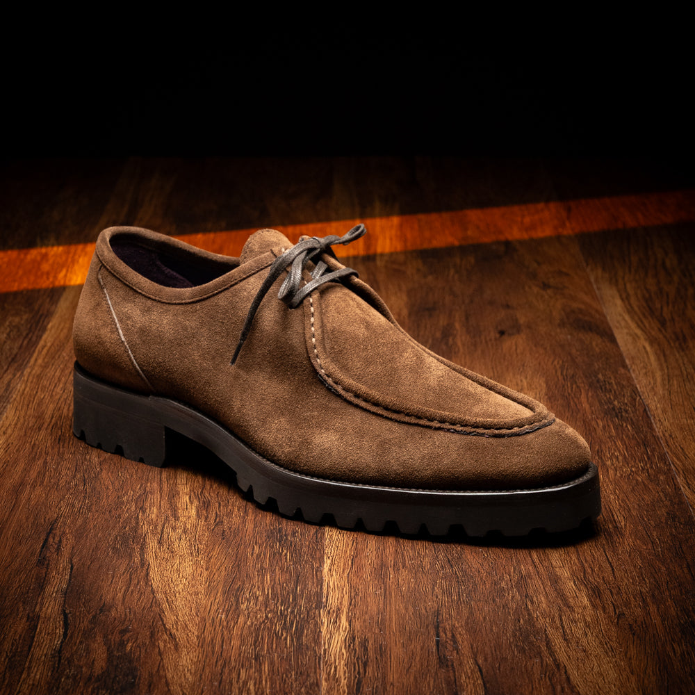 26-303-CHO WALLABY Suede Lace Up, Chocolate
