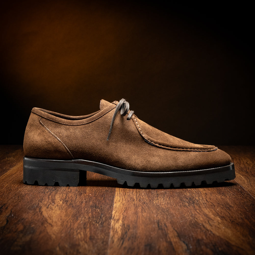 26-303-CHO WALLABY Suede Lace Up, Chocolate