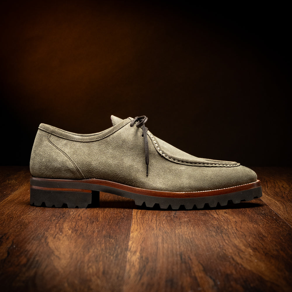 26-303-SGE WALLABY Suede Lace Up, Sage