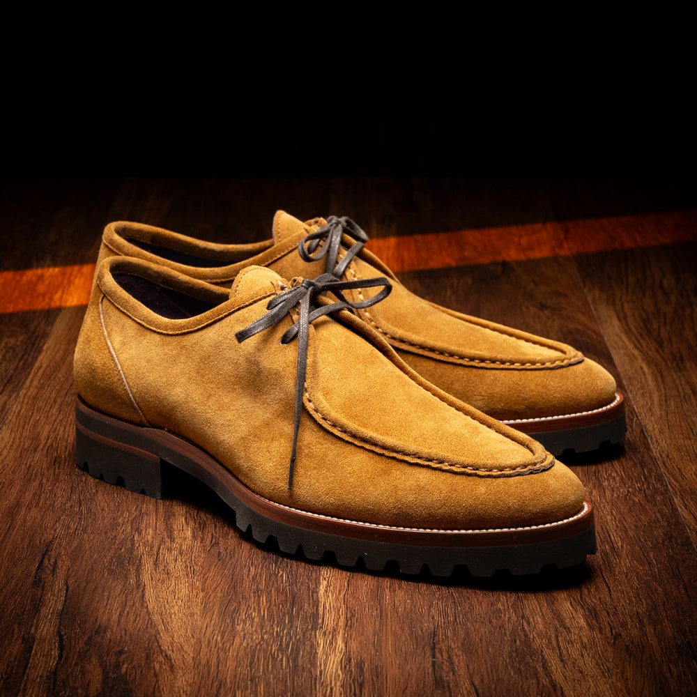 26-303-TOB WALLABY Suede Lace Up, Tobacco