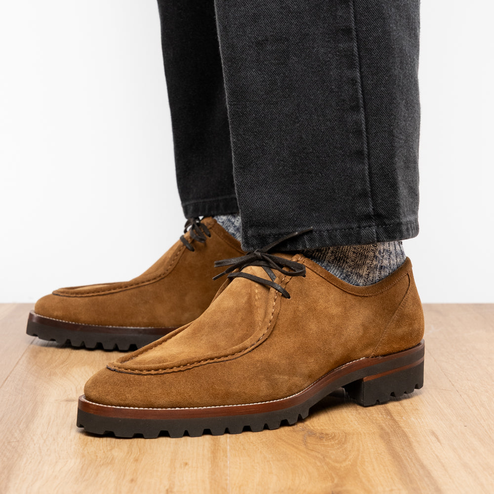26-303-TOB WALLABY Suede Lace Up, Tobacco