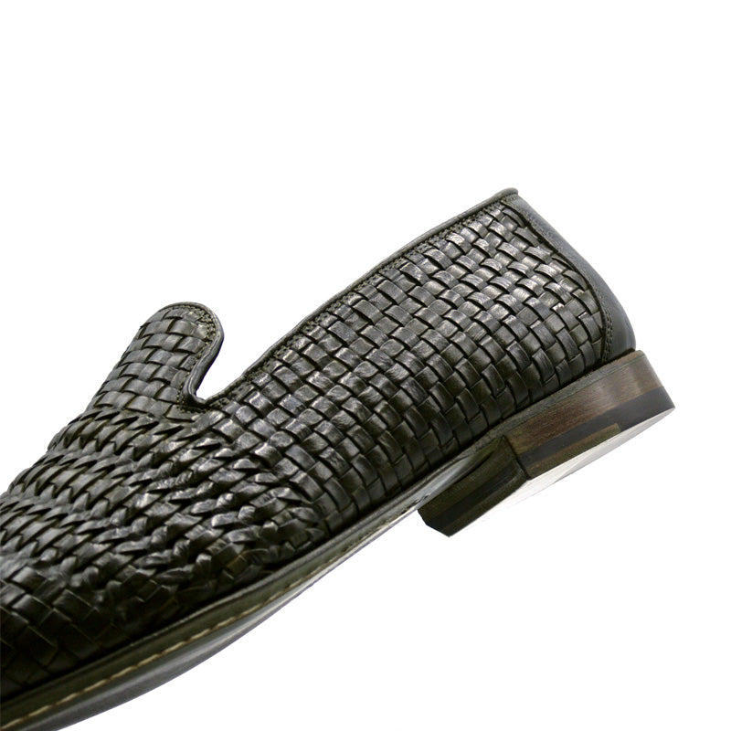 19-229-OLV LUCE Italian Calfskin Woven Loafer, Olive Size 11.5