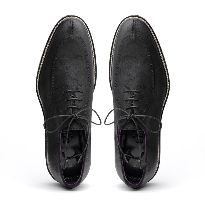 26-224-BLK CAMPO Sueded Goatskin Lace Up with Wax Finish, Black